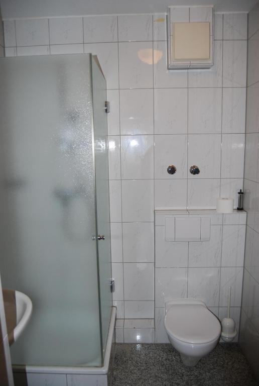 Landhotel St. Gereon Nackenheim Δωμάτιο φωτογραφία